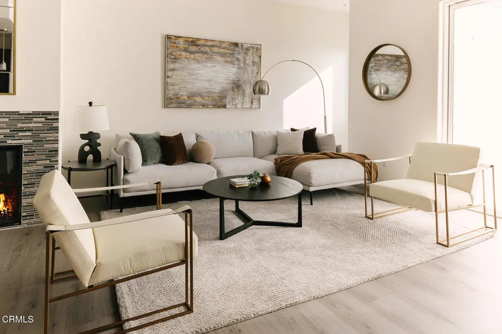 124 W Colorado Street #302 Glendale, CA 91204