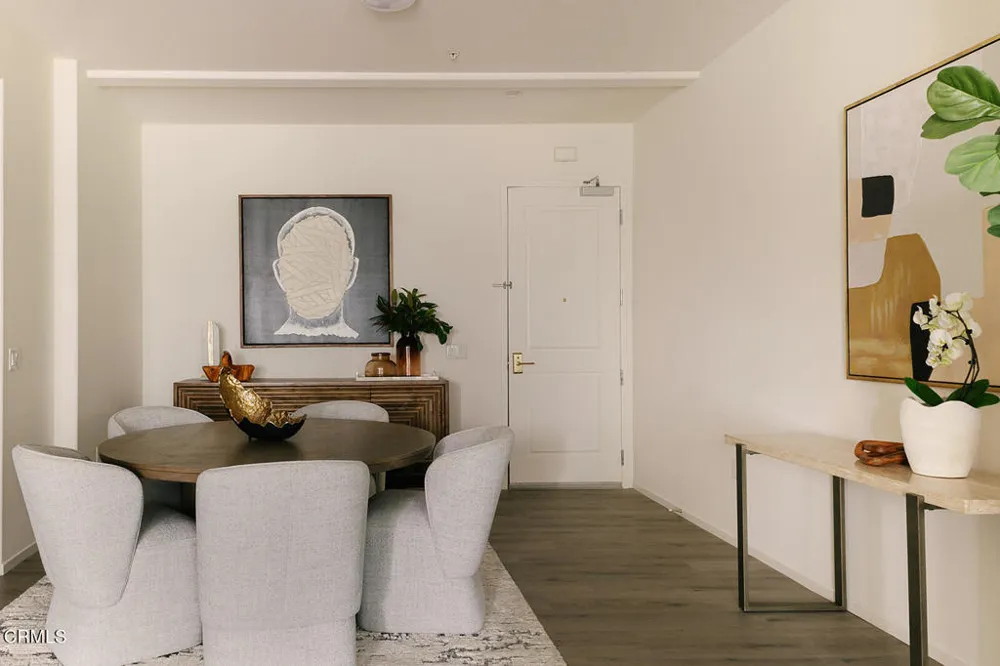 124 W Colorado Street #302 Glendale, CA 91204