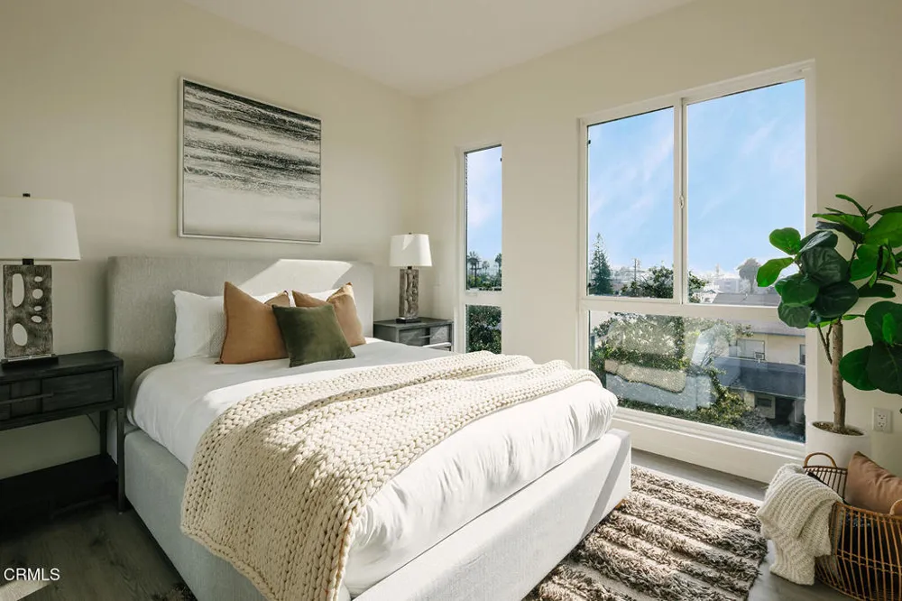 124 W Colorado Street #302 Glendale, CA 91204