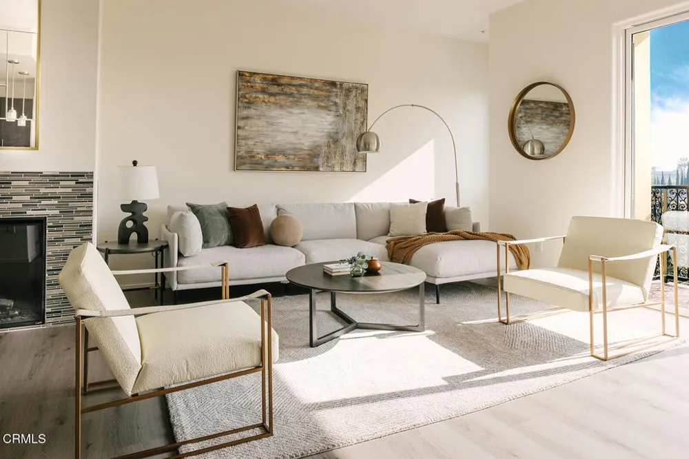 124 W Colorado Street #302 Glendale, CA 91204
