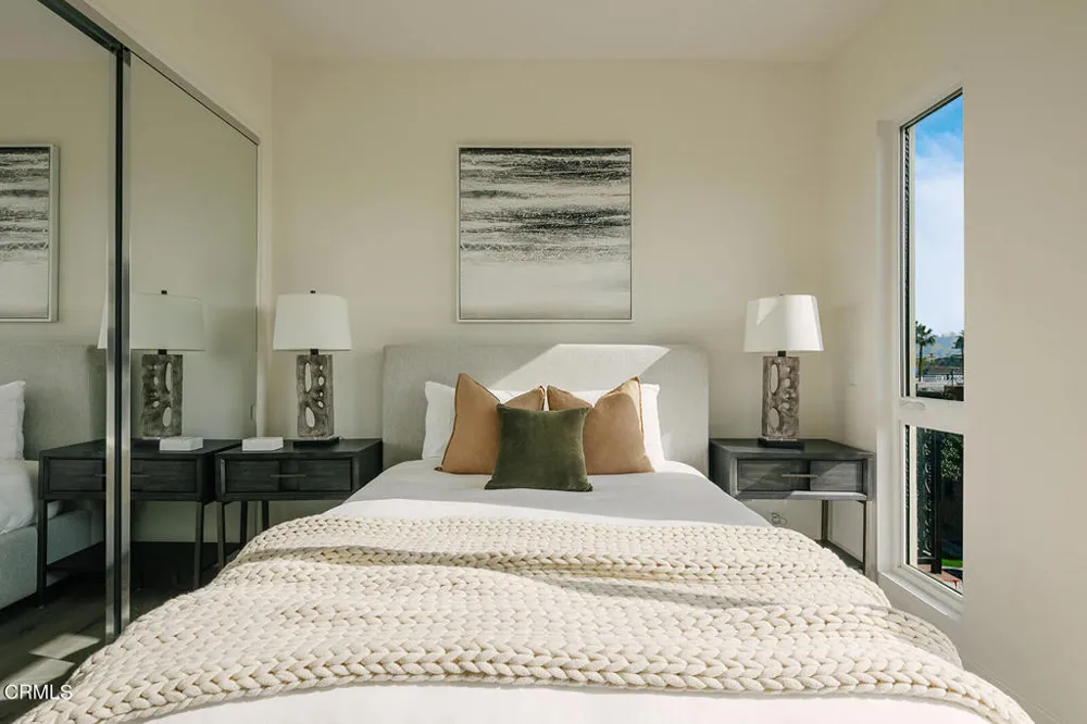 124 W Colorado Street #302 Glendale, CA 91204