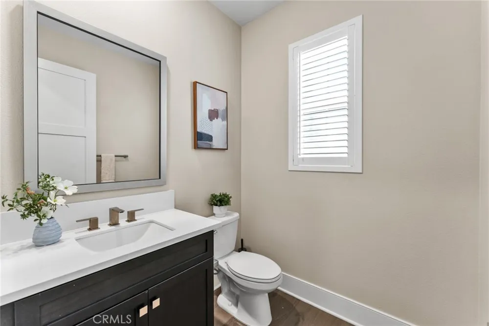 114 Crossover Irvine, CA 92618