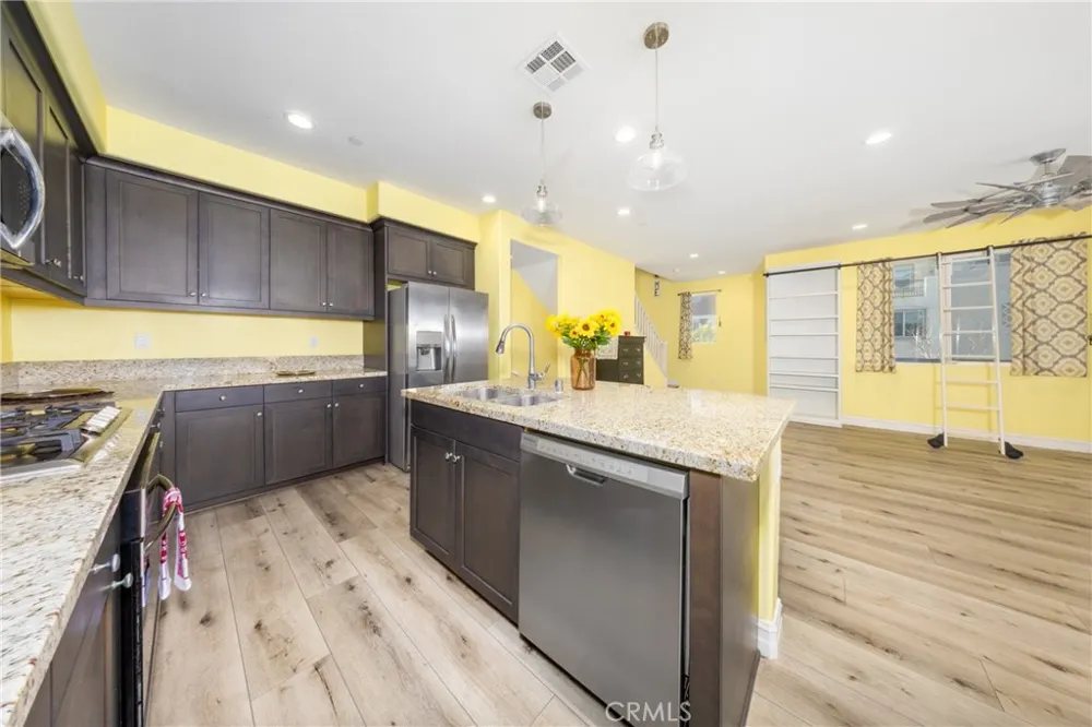 7358 Luminaire Rancho Cucamonga, CA 91739