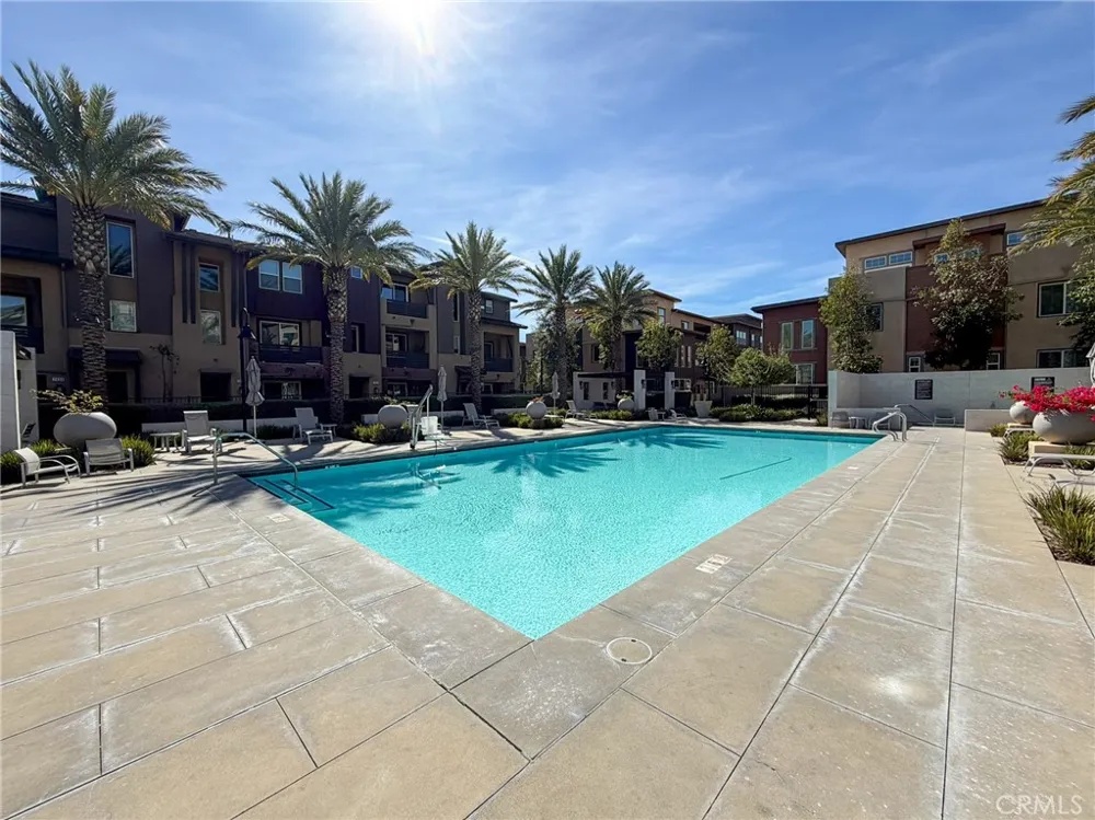 7358 Luminaire Rancho Cucamonga, CA 91739