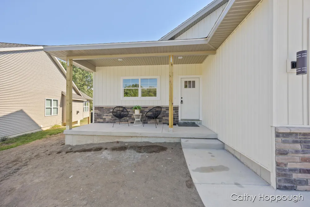 1976 Aspen Vly Lane Ionia City, MI 48846