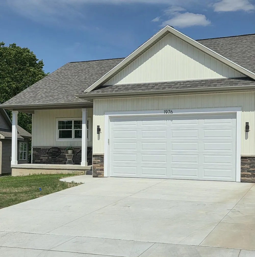 1976 Aspen Vly Lane Ionia City, MI 48846