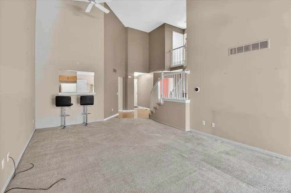 606 Shady Maple Drive Wixom City, MI 48393