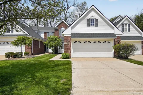 606 Shady Maple Drive