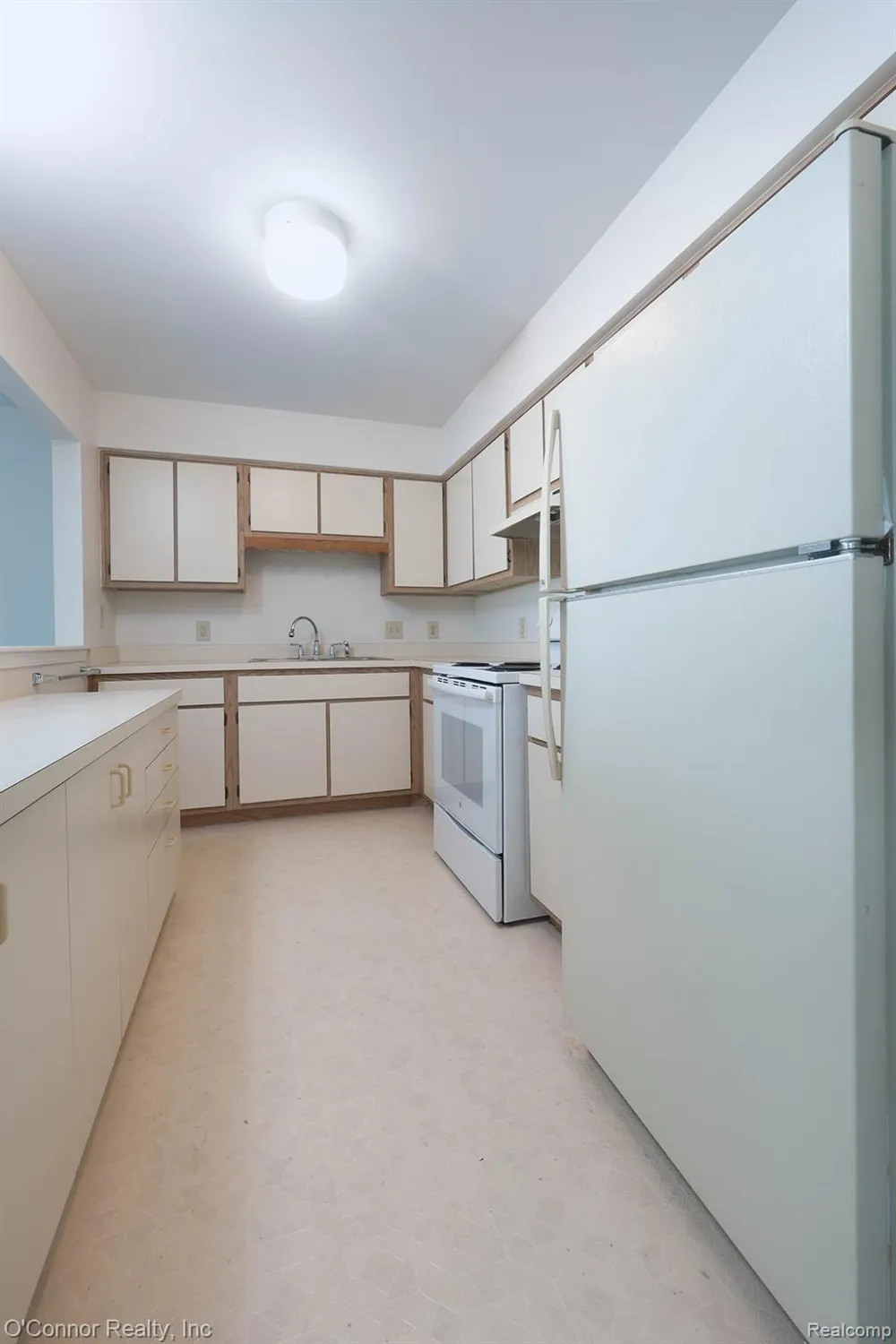 1660 River Road #53 Marysville City, MI 48040