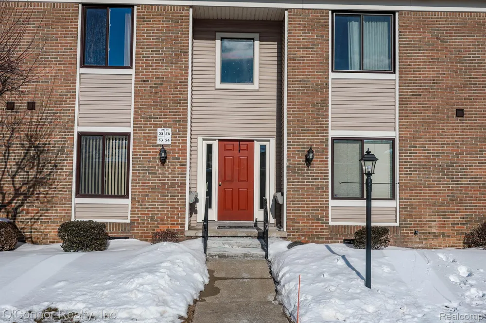 1660 River Road #53 Marysville City, MI 48040