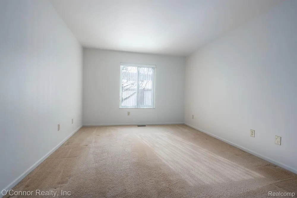 1660 River Road #53 Marysville City, MI 48040