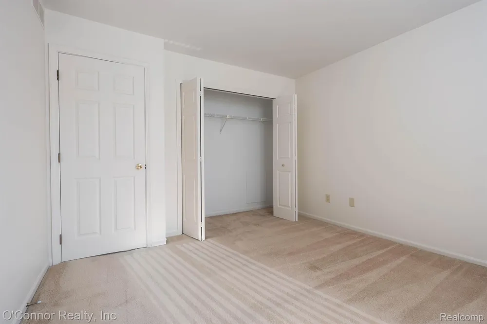 1660 River Road #53 Marysville City, MI 48040