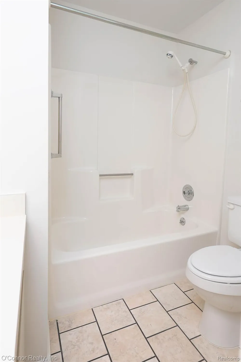1660 River Road #53 Marysville City, MI 48040