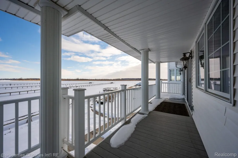 9996 Tashmoo Lane #2 Clay Township, MI 48001