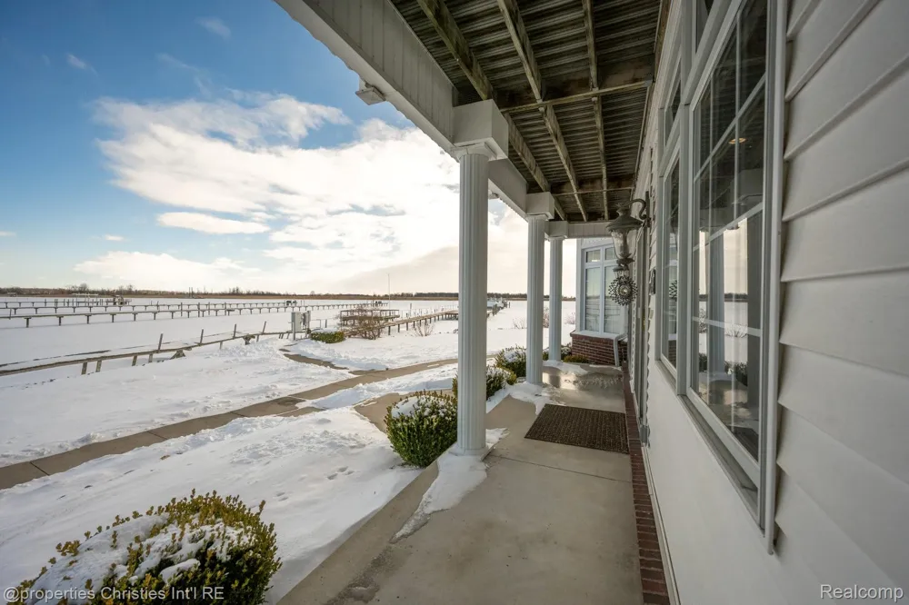 9996 Tashmoo Lane #2 Clay Township, MI 48001