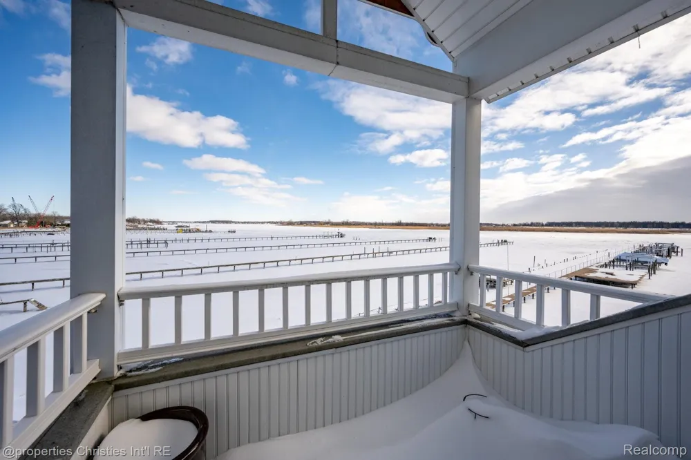 9996 Tashmoo Lane #2 Clay Township, MI 48001