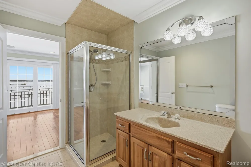 9996 Tashmoo Lane #2 Clay Township, MI 48001