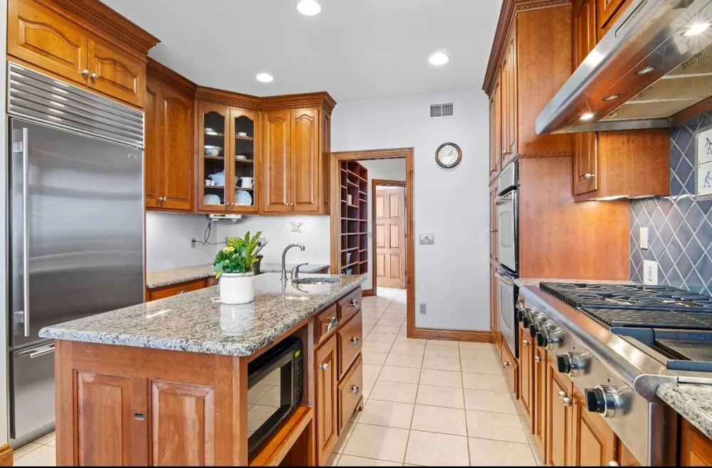 4173 Dornoch Court Acme Township, MI 49690