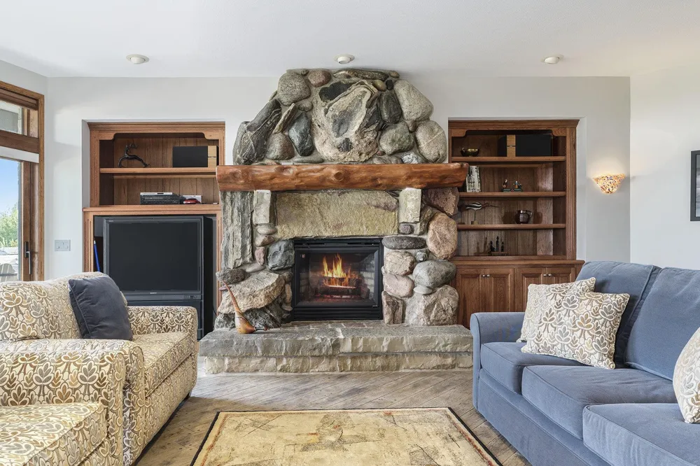 4173 Dornoch Court Acme Township, MI 49690