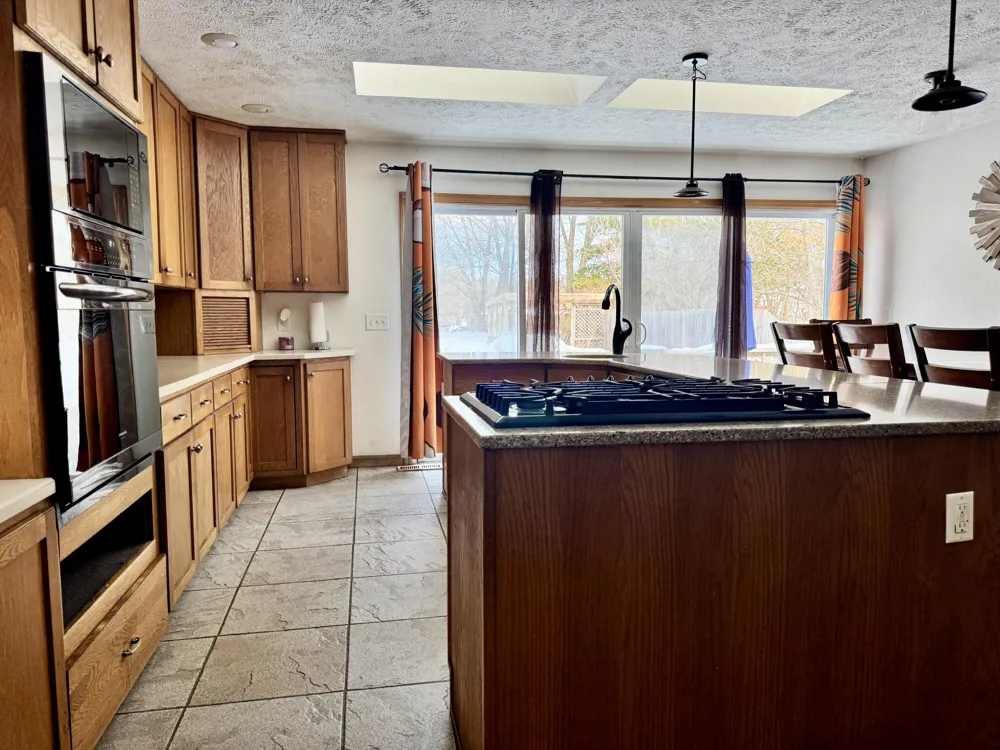 1223 Parchmount Avenue Parchment City, MI 49004