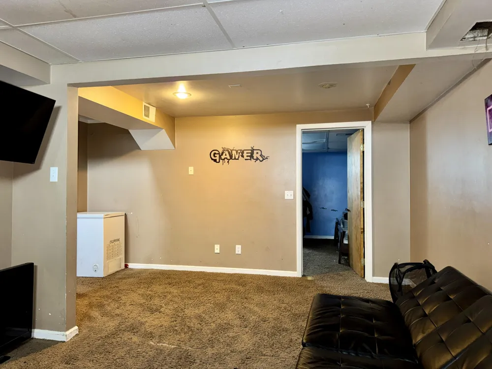 1223 Parchmount Avenue Parchment City, MI 49004