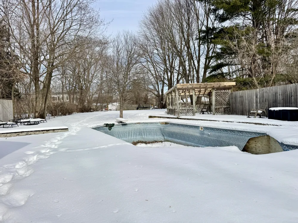 1223 Parchmount Avenue Parchment City, MI 49004