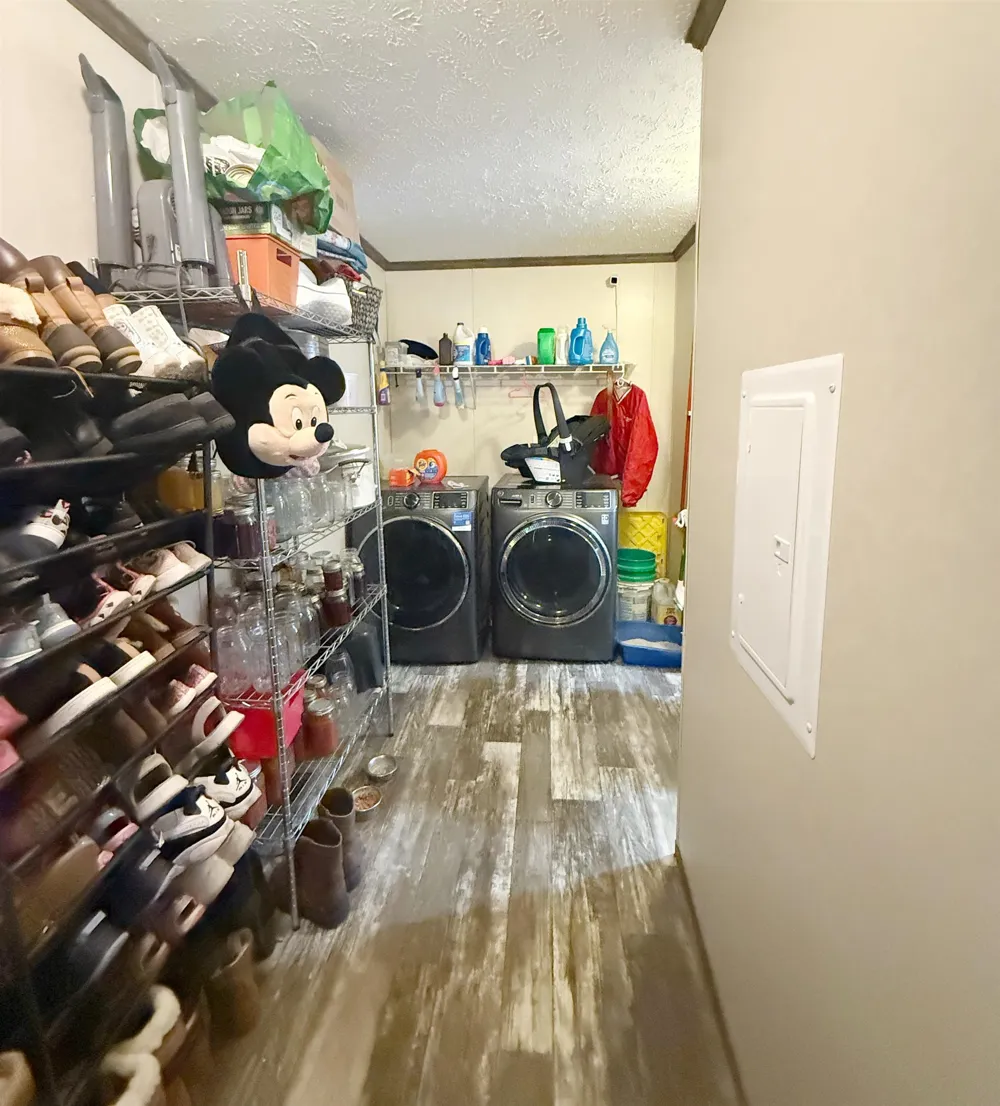 1304 Powder Horn Drive Union Charter Township, MI 48858