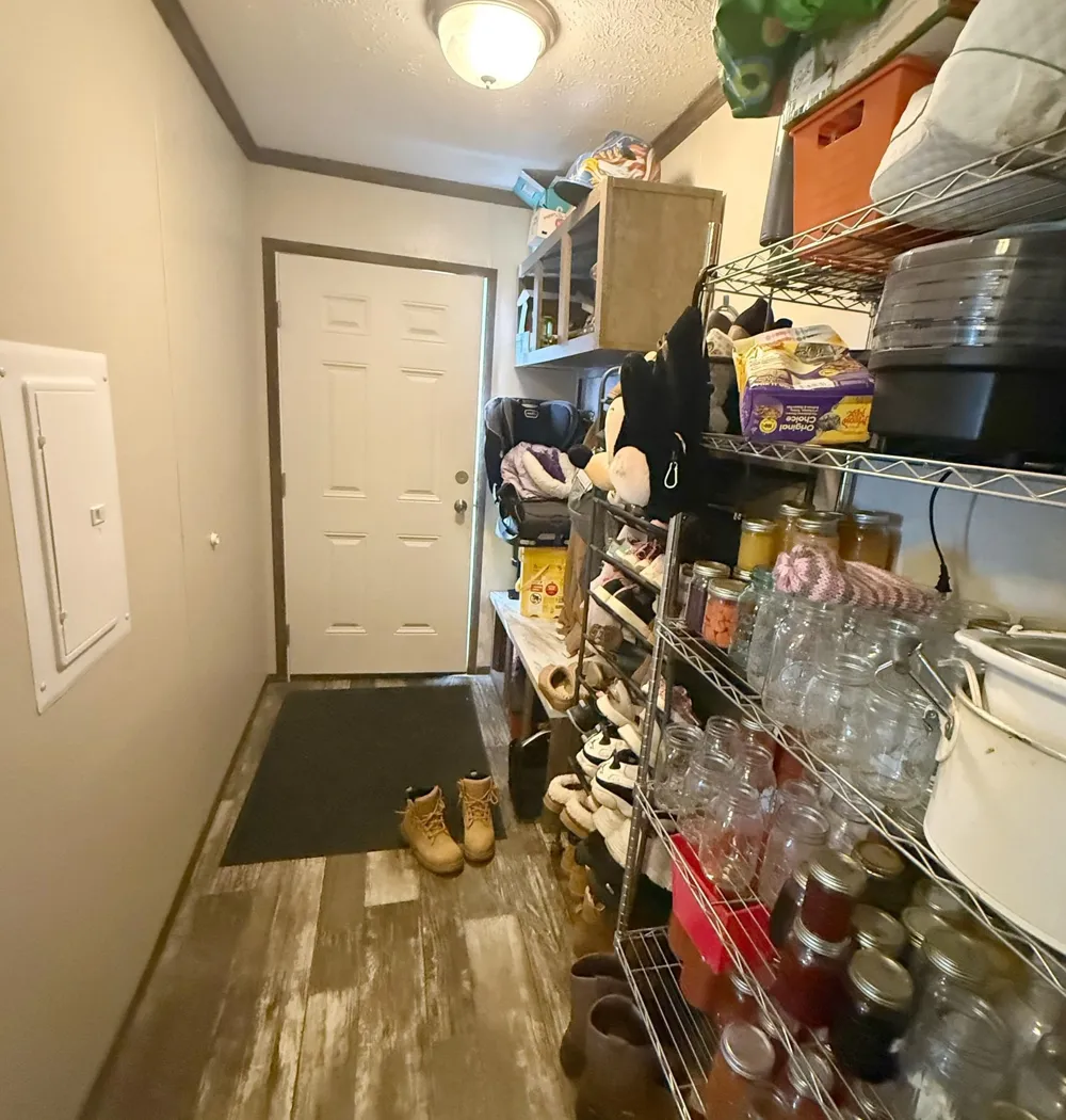1304 Powder Horn Drive Union Charter Township, MI 48858