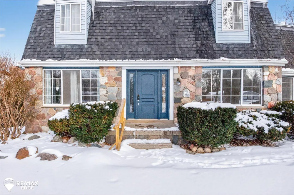 8454 Wesley Drive Flushing Charter Township, MI 48433
