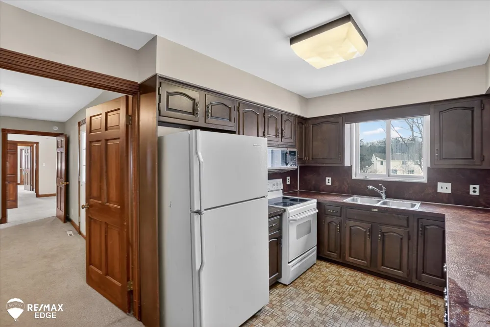 8454 Wesley Drive Flushing Charter Township, MI 48433