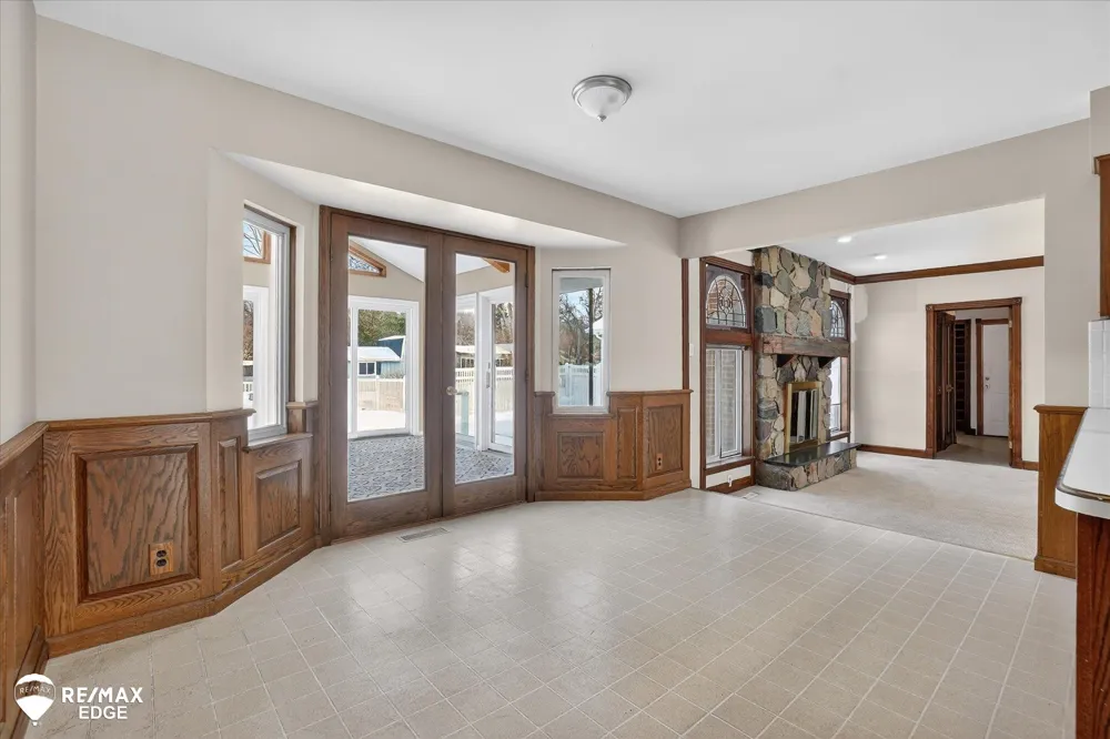 8454 Wesley Drive Flushing Charter Township, MI 48433