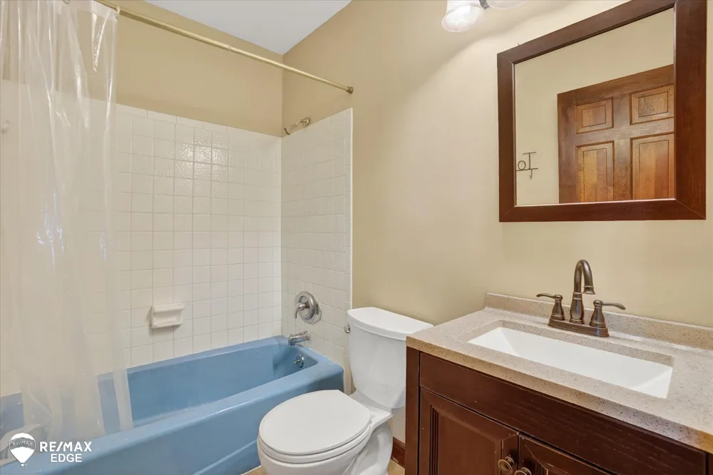 8454 Wesley Drive Flushing Charter Township, MI 48433