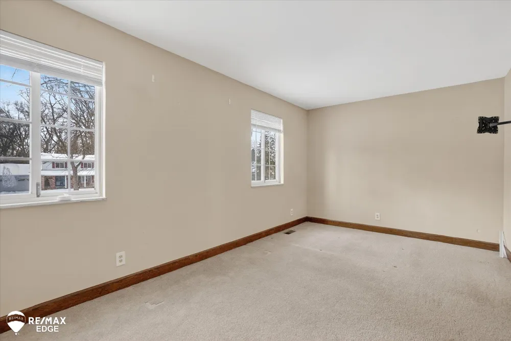 8454 Wesley Drive Flushing Charter Township, MI 48433