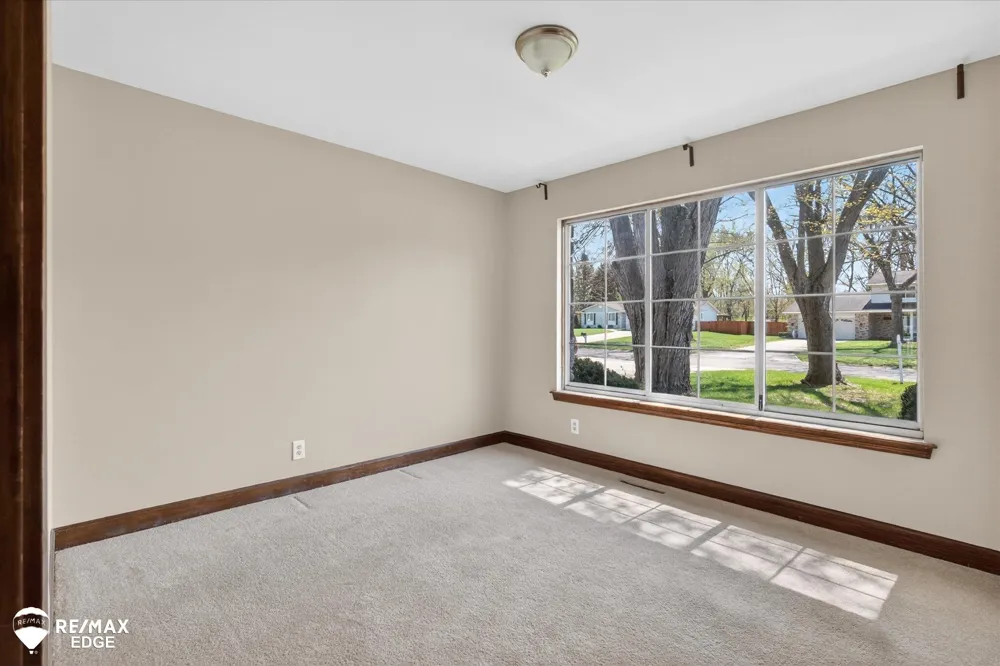 8454 Wesley Drive Flushing Charter Township, MI 48433