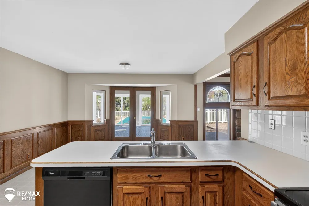 8454 Wesley Drive Flushing Charter Township, MI 48433