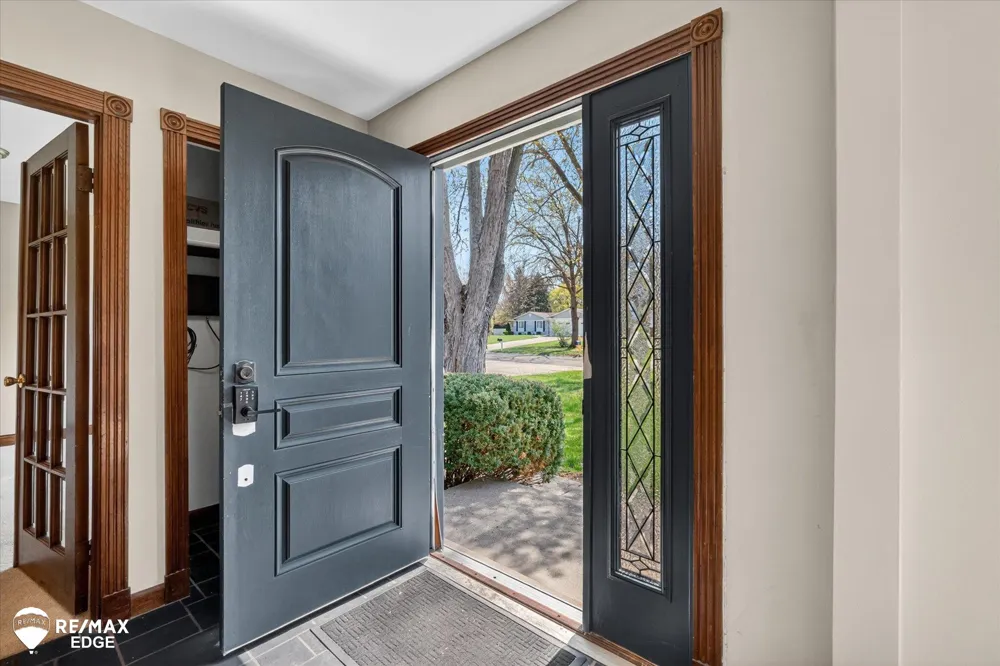 8454 Wesley Drive Flushing Charter Township, MI 48433