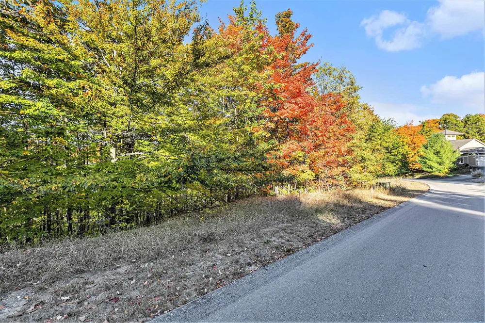 4885 Grayhawk Boulevard Garfield Charter Township, MI 49684