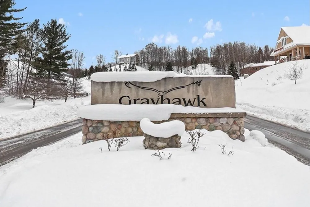 4885 Grayhawk Boulevard Garfield Charter Township, MI 49684