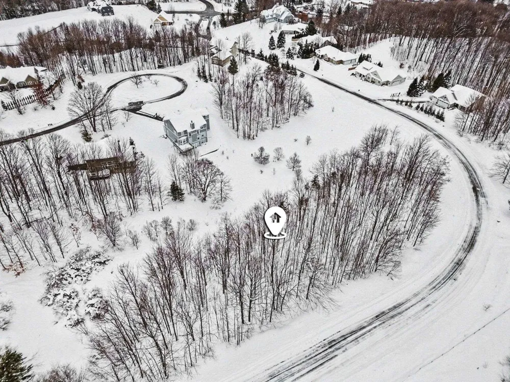 4885 Grayhawk Boulevard Garfield Charter Township, MI 49684