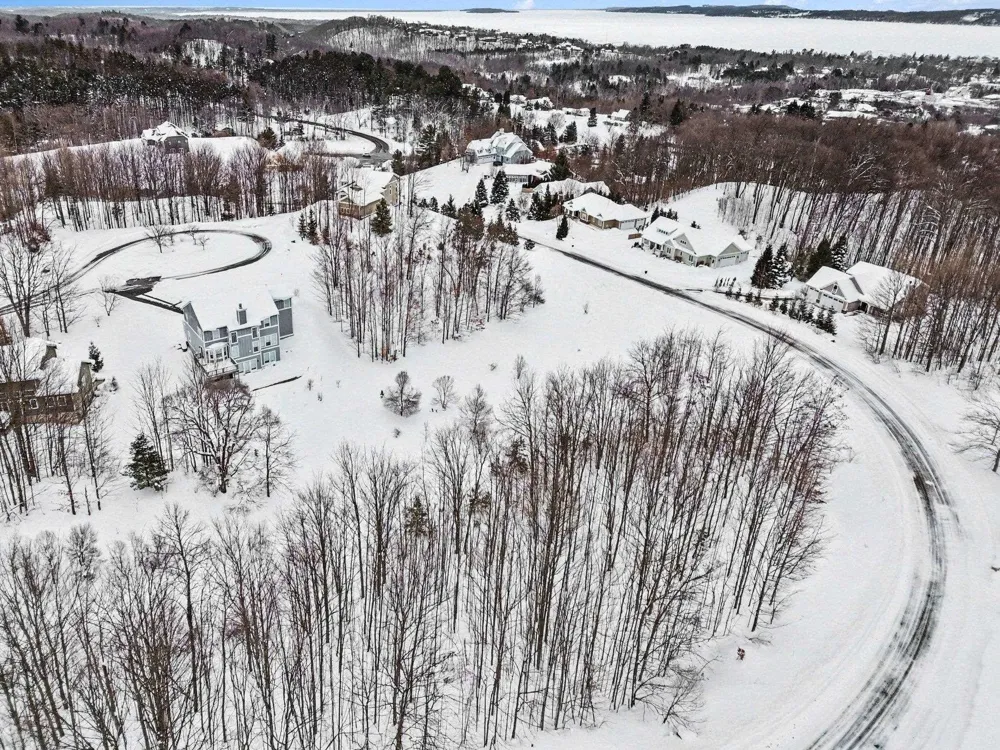 4885 Grayhawk Boulevard Garfield Charter Township, MI 49684