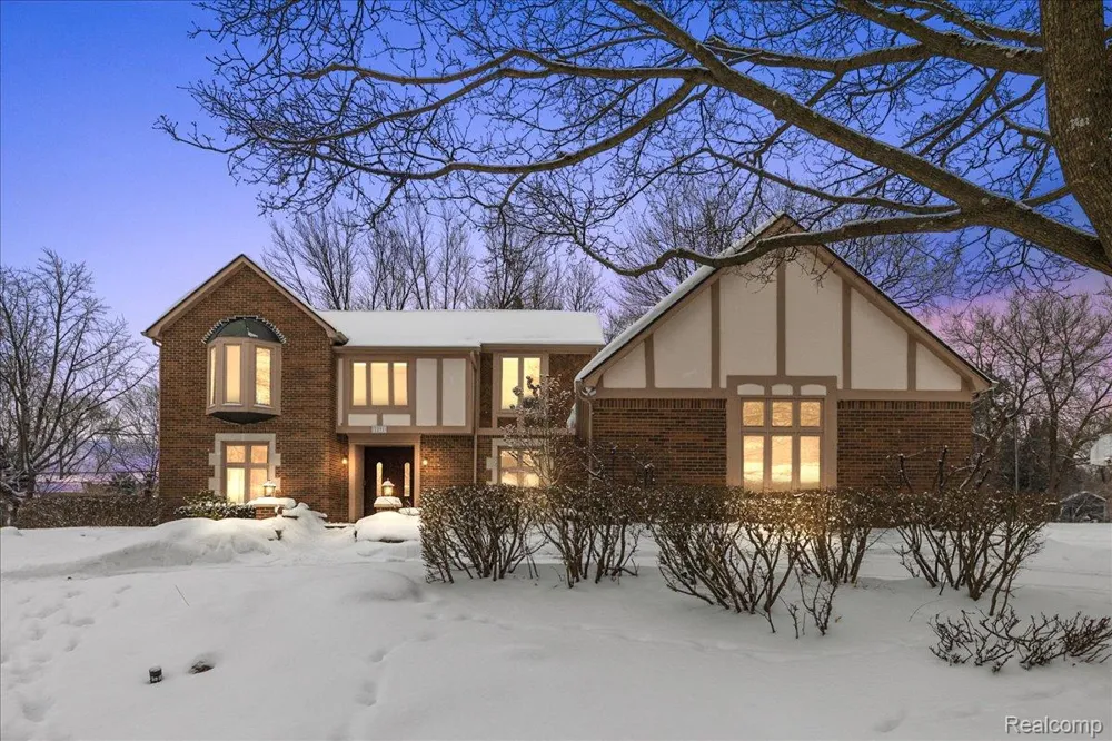 2291 Red Maple Drive