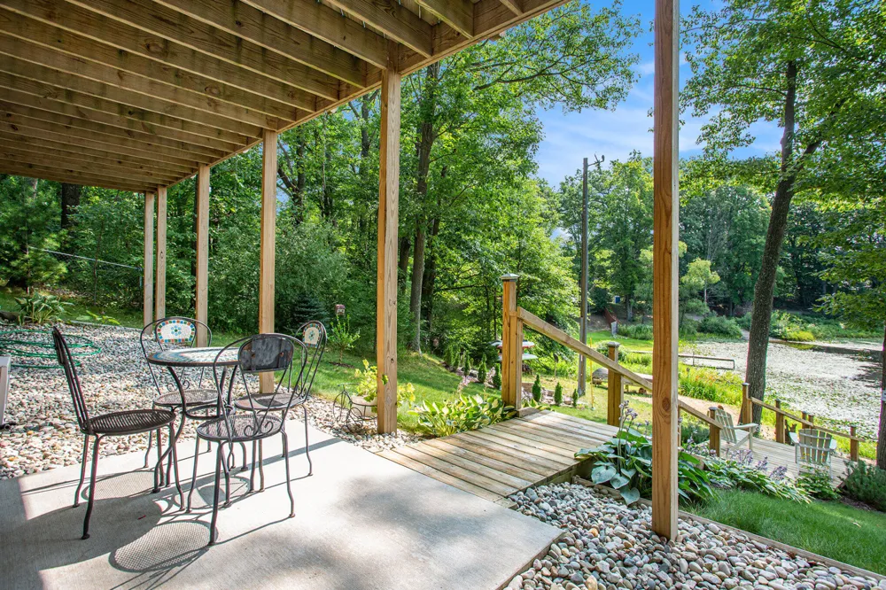 5091 E High Tower Lake Road Newfield Township, MI 49421