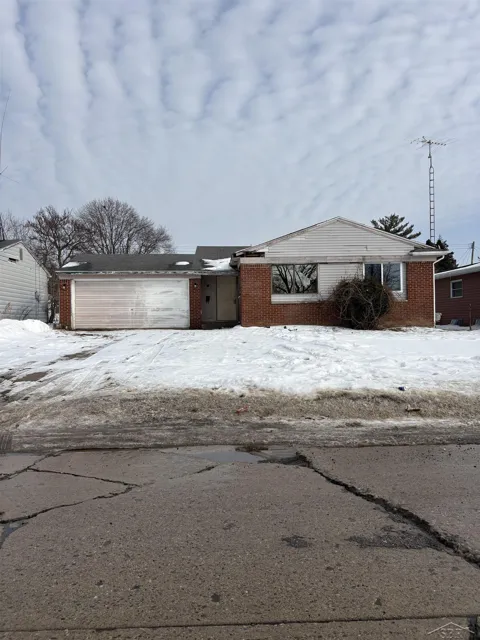 6104 Hilton Lane