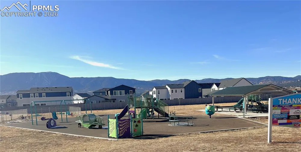 1231 Villa Grove Monument, CO 80132