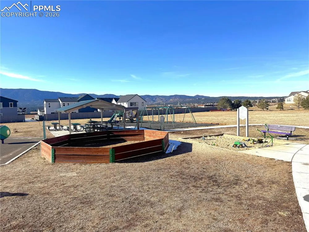 1231 Villa Grove Monument, CO 80132
