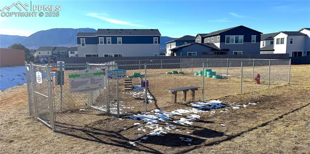 1231 Villa Grove Monument, CO 80132