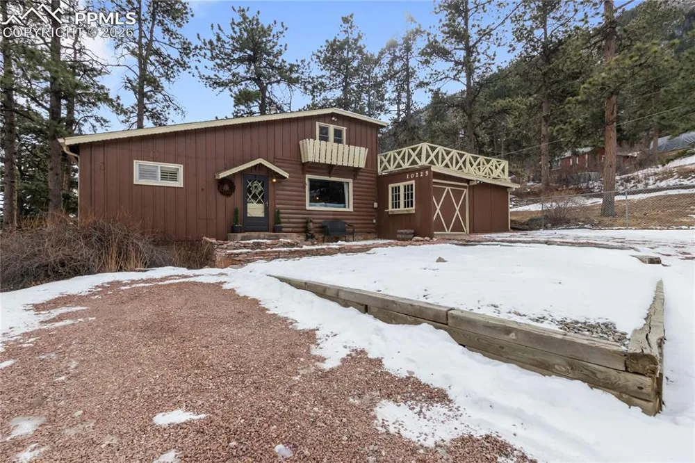 10225 Ute Pass Avenue Green Mountain Falls, CO 80819