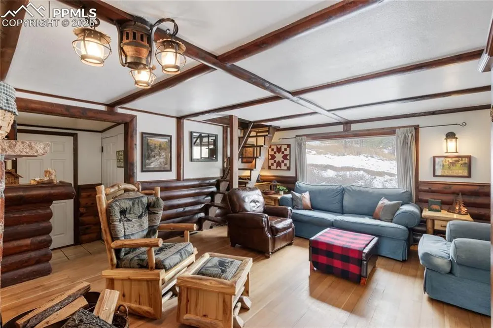 10225 Ute Pass Avenue Green Mountain Falls, CO 80819