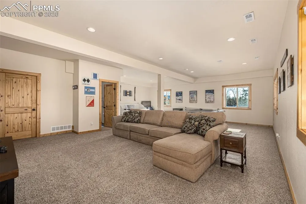 270 Piaute Way Jefferson, CO 80456
