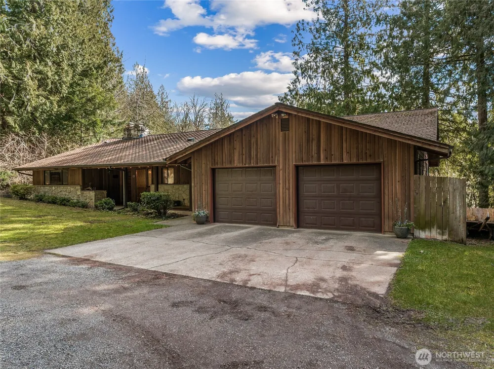 30703 SE 408th Street Enumclaw, WA 98022